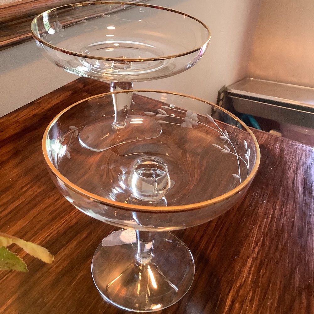 Crystal set of gold trimmed compote serving pieces